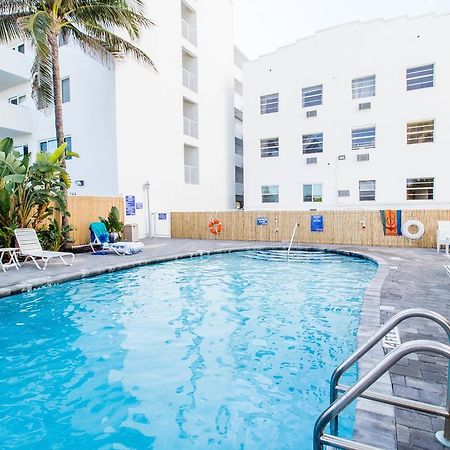 Ocean Walk Apartments Miami Beach Exterior foto