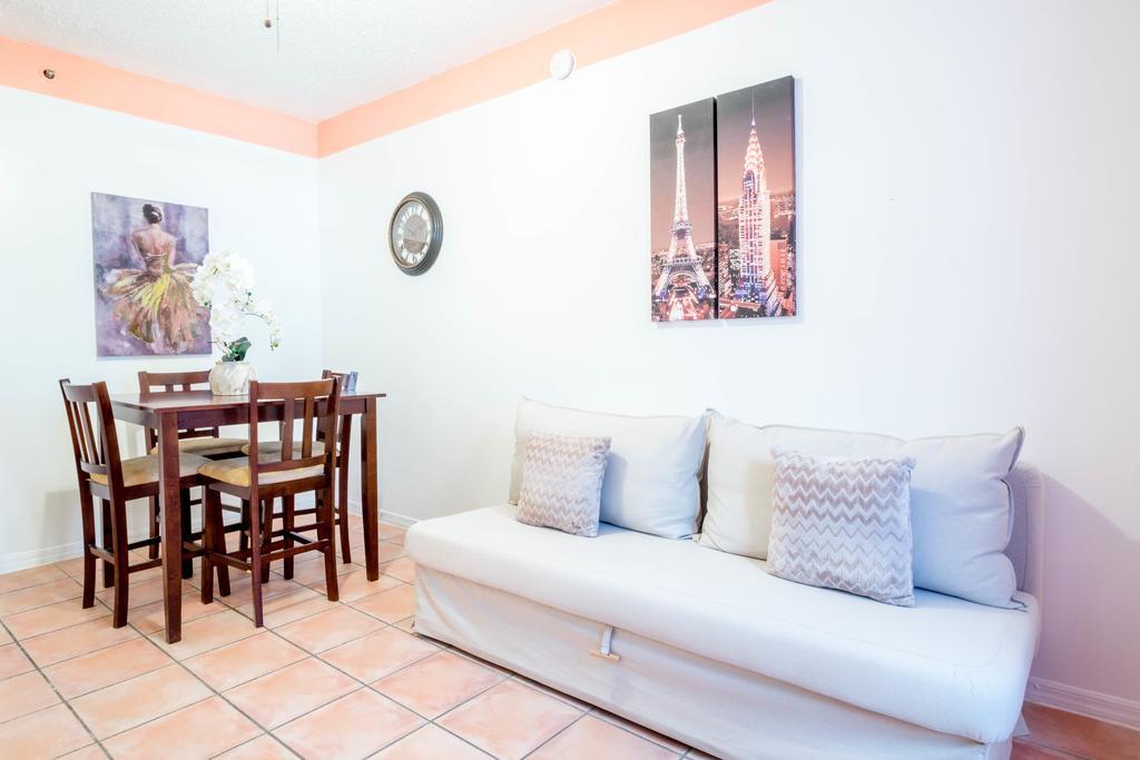 Ocean Walk Apartments Miami Beach Exterior foto